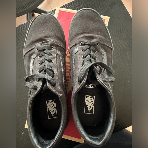 Vans Ward sneakers - Picture 2 of 4